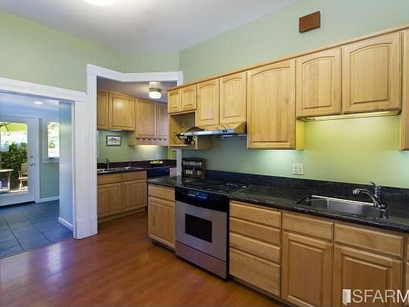4th image of 350 Eureka St