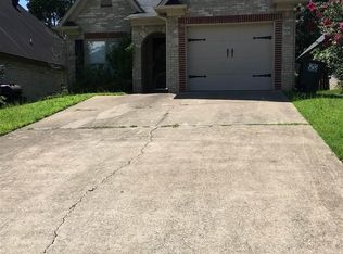 107 Springdale Dr, Mount Olive, AL 35117