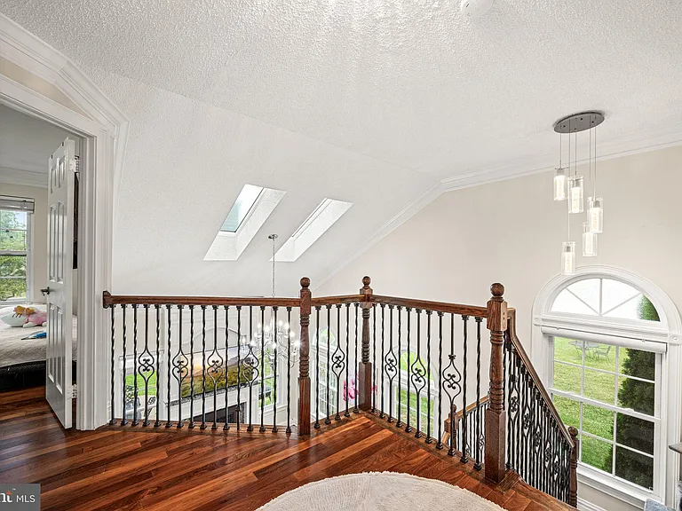 31 Tamarack Ct — Photo 13