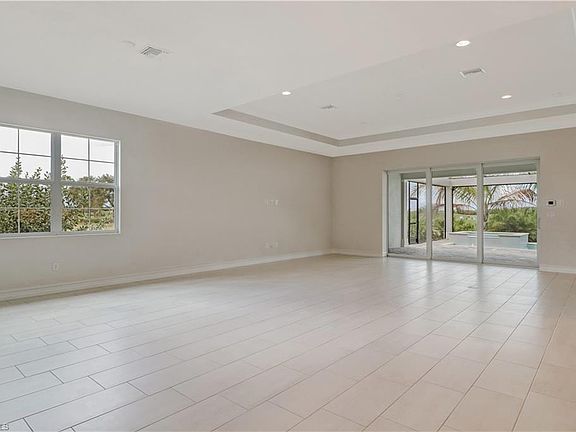3rd image of 3173 Capistrano Ln