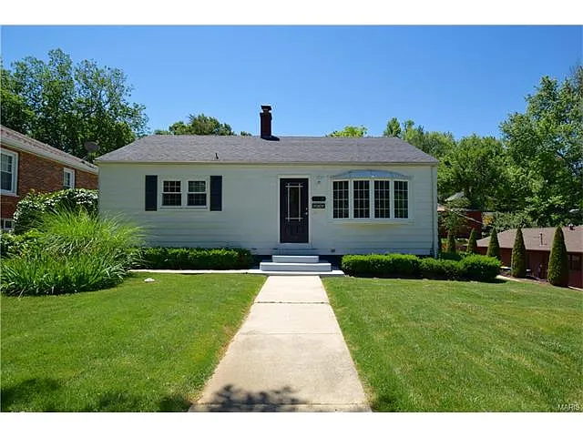 1118 Randle St photo 1