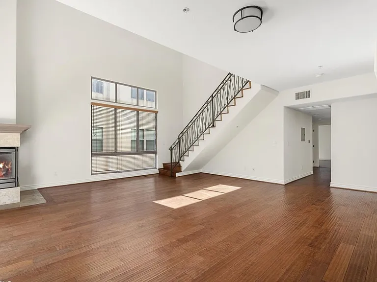 10913 Whipple St #302 — Photo 3