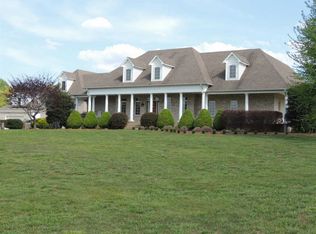 152 Marks Branch Rd, Leoma, TN 38468