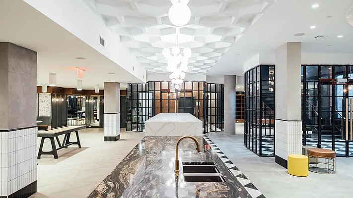 Rented by Nooklyn NYC LLC | media 123