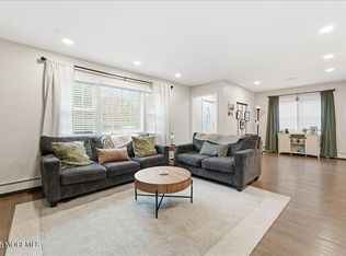 284 Broad St, Matawan, NJ 07747