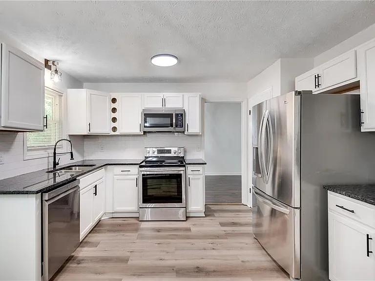 597 Field Cliff Dr — Photo 10