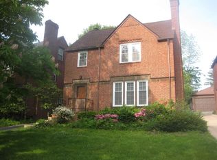 2223 Edgerton Rd, University Heights, OH 44118