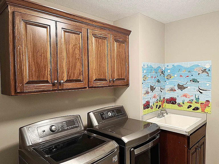 Laundry with Utility Sink