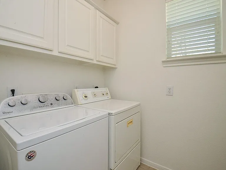 23615 Banning Point Ct — Photo 42