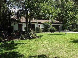 505 Terrace Hill Dr, Temple Terrace, FL 33617