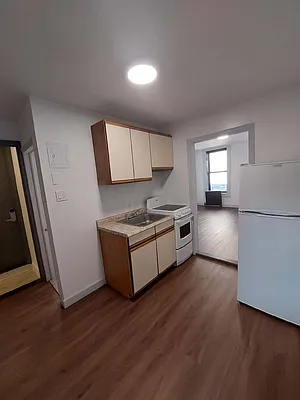 Rented by HORIZON REAL ESTATE PARTNERS CORPORATION | media 11