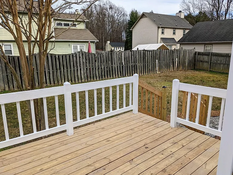 1004 Fawn Cir — Photo 4