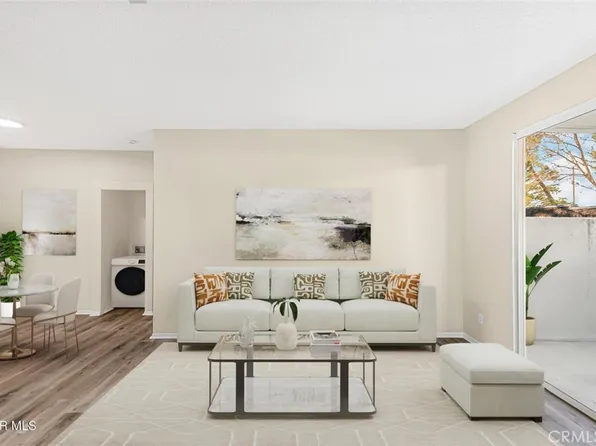 2805 W Avenue K12 APT 143, Lancaster, CA 93536