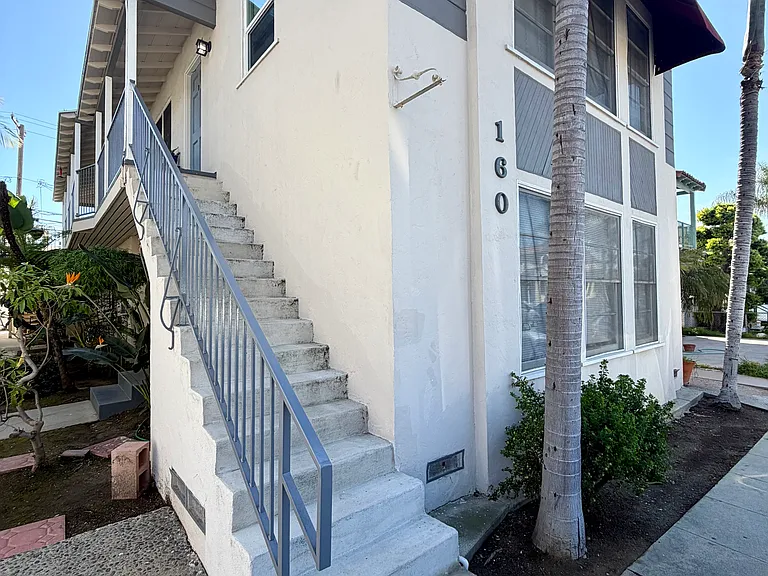 160 Quincy Ave #E — Photo 10