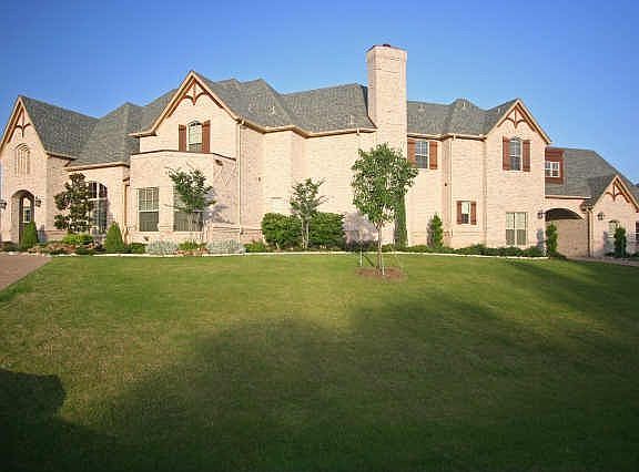 2nd image of 309 King Ranch Rd