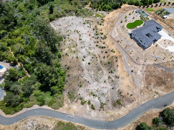 3926 Silver Fox Court, Santa Rosa, CA 95403