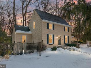 1040 Hyde Park Dr, Annapolis, MD 21403