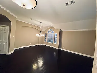 13221 Bavarian Dr — Photo 9