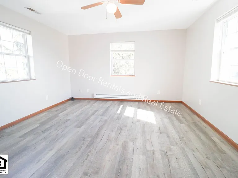 236 S Grant St — Photo 4