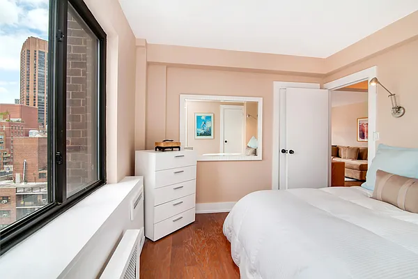 Sold by Compass | media 4