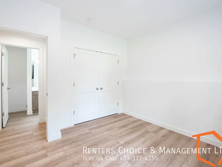 5601H 43rd Ave — Photo 10