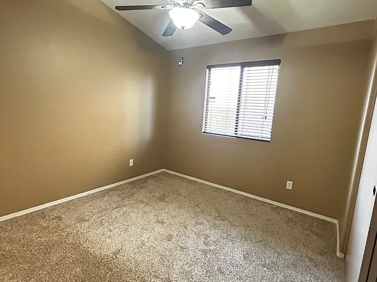 16283 W Statler St — Photo 13