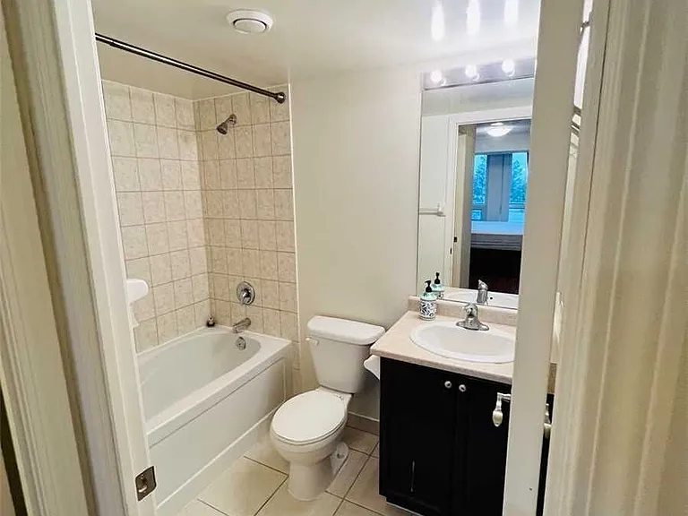 88 Grangeway Ave #207 — Photo 8