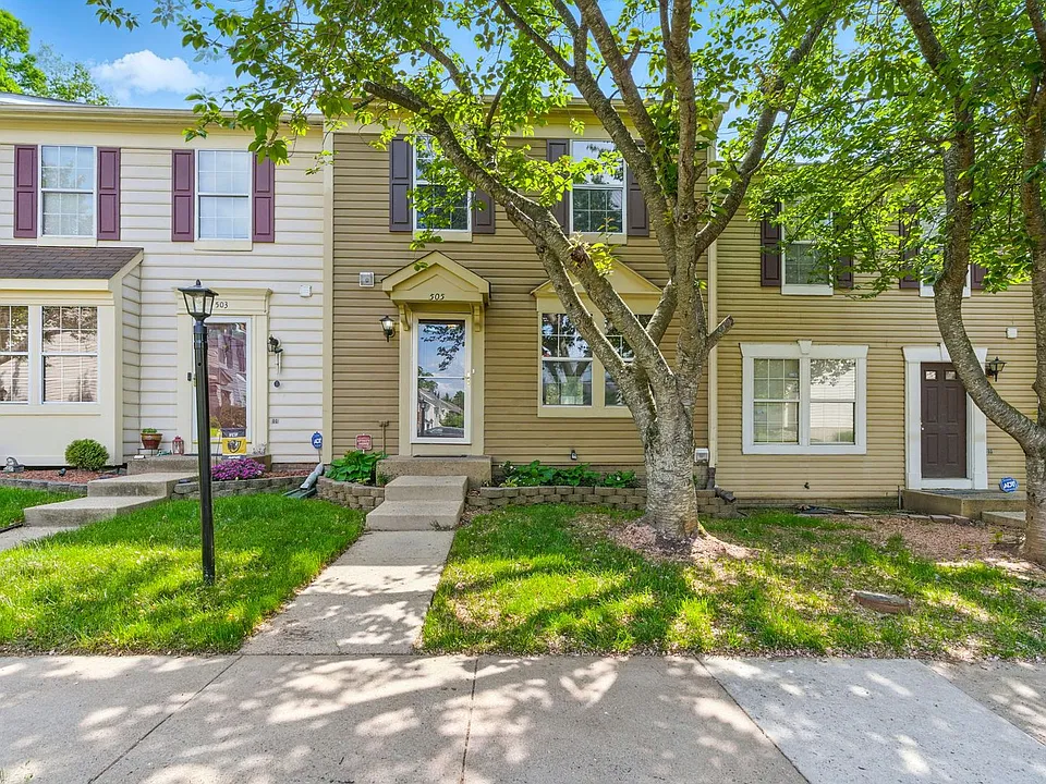 505 Knollwood Ct