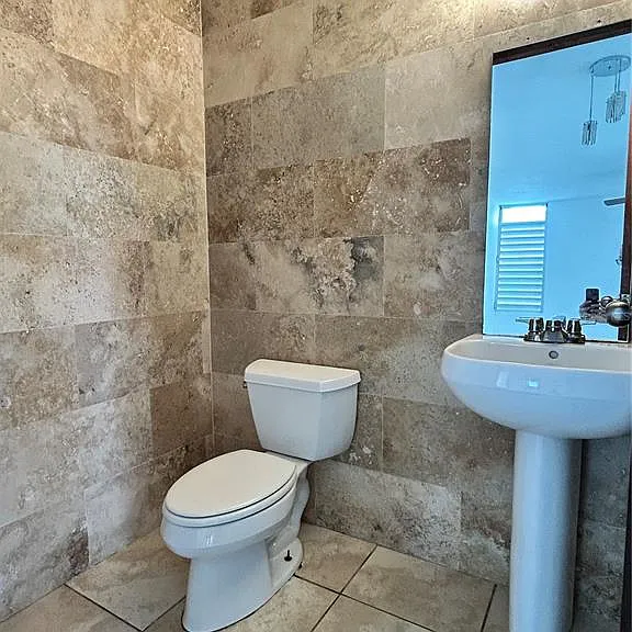 345 Calle Tulipan — Photo 10