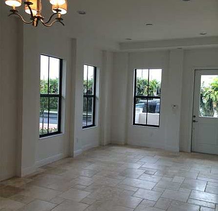 5th image of 8370 Nw 52 Ter