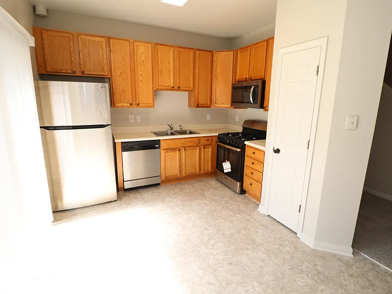 5110 Neuse Commons Ln #111 — Photo 9