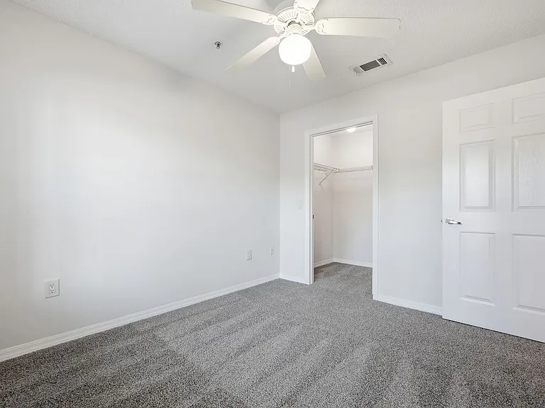 4270 Calinda Ln #316 — Photo 25