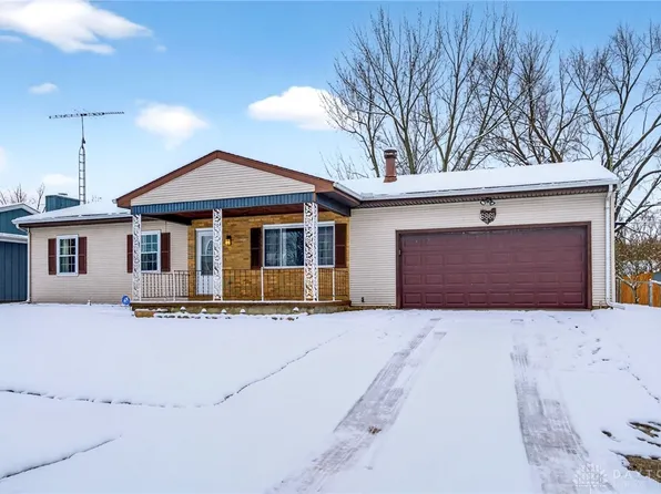 6861 Joseph Dr, Enon, OH 45323