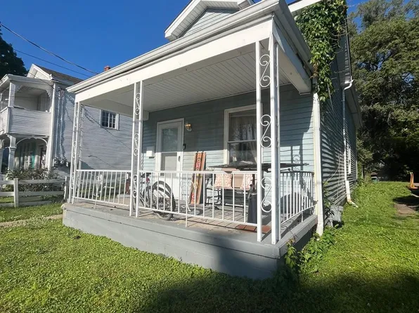 617 Van Roberts Pl, Cincinnati, OH 45215