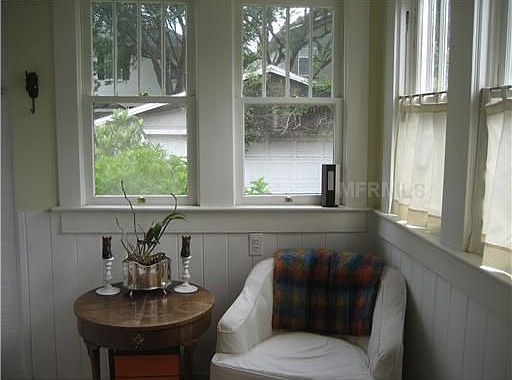 5th image of 3007 W San Miguel St