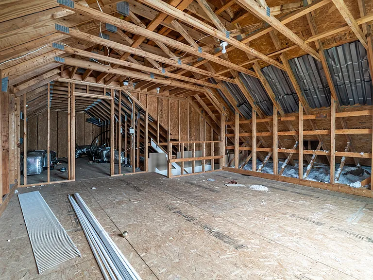133 Lockwood Dr — Photo 26