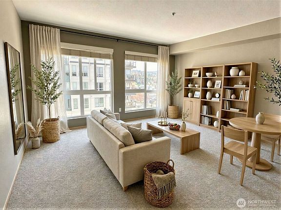 2nd image of 2818 Grand Avenue #B407