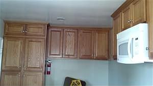 5th image of 613 W 76th St