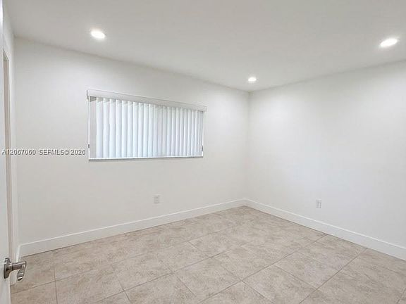 4th image of 8065 SW 107th Ave APT 201