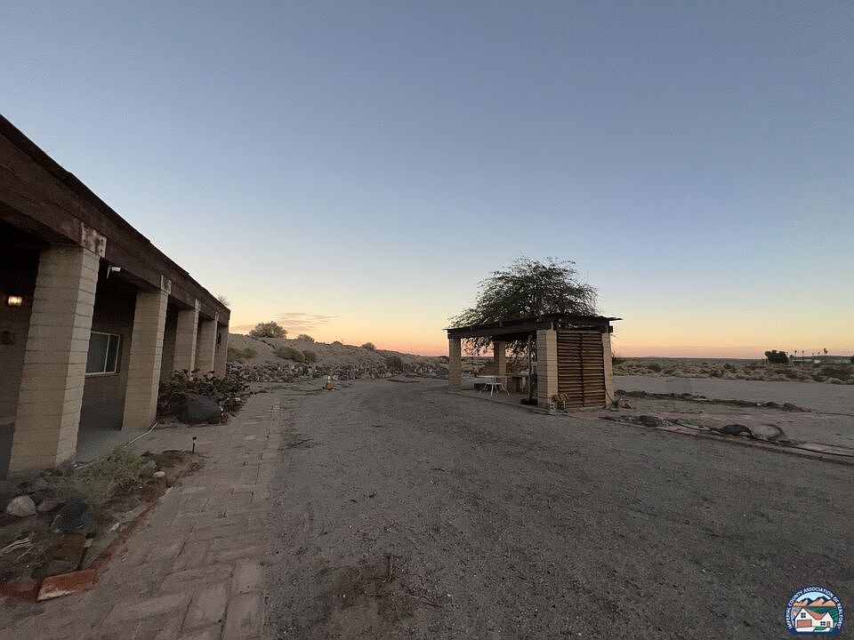 1st image of 1089 Molitar Rd