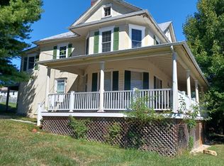 539 S Royal Ave APT 4, Front Royal, VA 22630