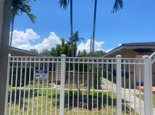 2251 SW 27th St APT 2, Miami, FL 33133