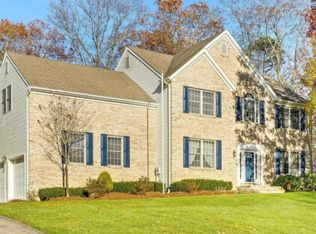 3 Dominion Dr, Jackson, NJ 08527