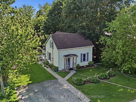 3rd image of 170 Edward St