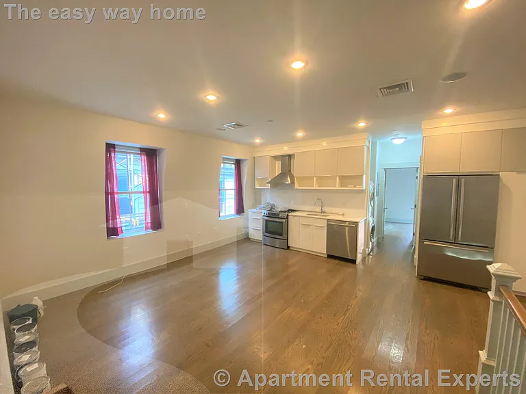 11 Boardman St #2 — Photo 1