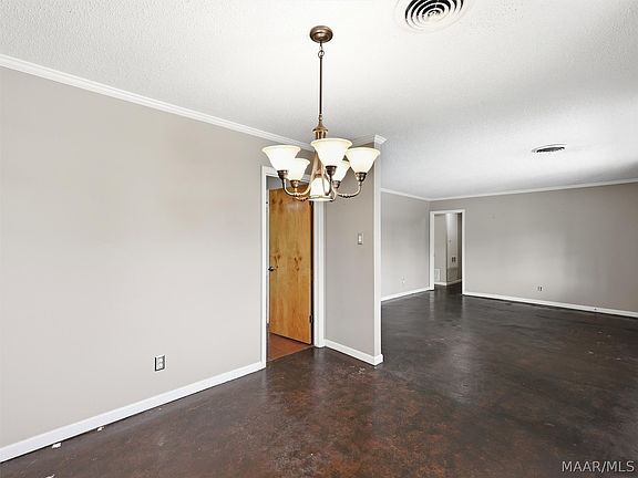 5th image of 5427 Handel Dr