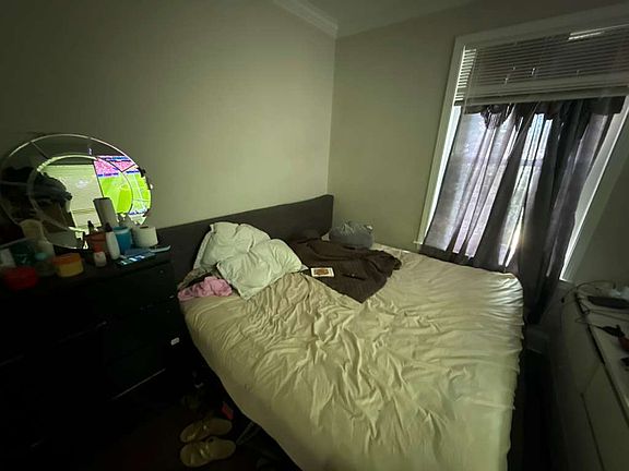 4th image of 14 Townsend St APT 4