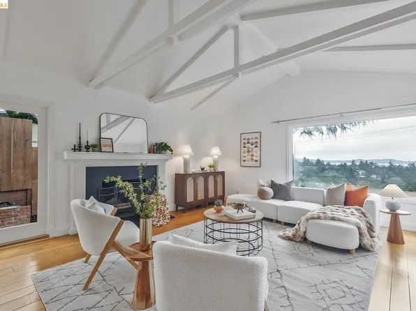 24 Cabrillo Pl, Oakland, CA 94611