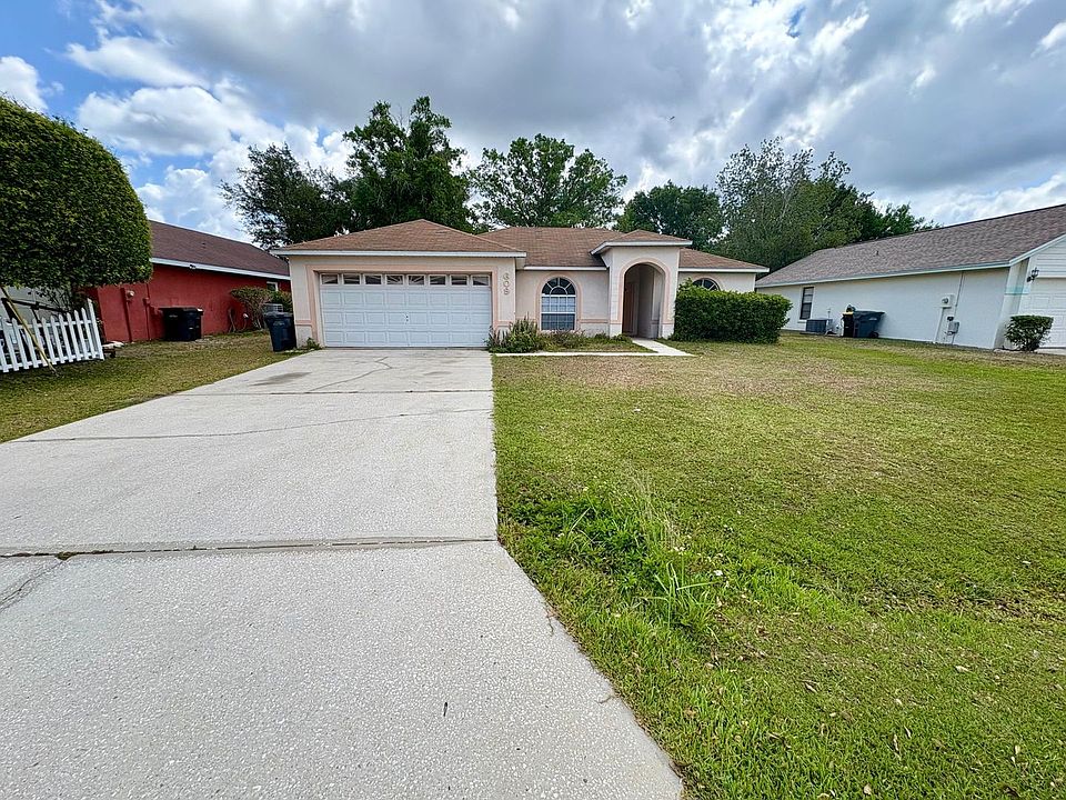 1st image of 609 Tamarin Ln