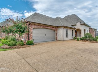 102 Martinique Dr, Madison, MS 39110